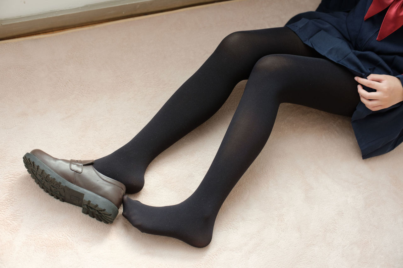 [森萝财团] BETA-024 JK黑丝少女 萝莉丝袜写真